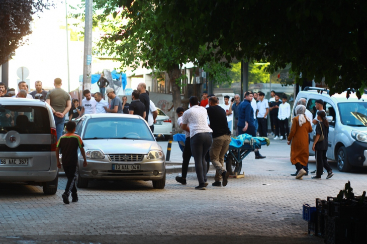 Siirt'te, Hakkari protestosuna polis müdahalesi: 3 gözaltı