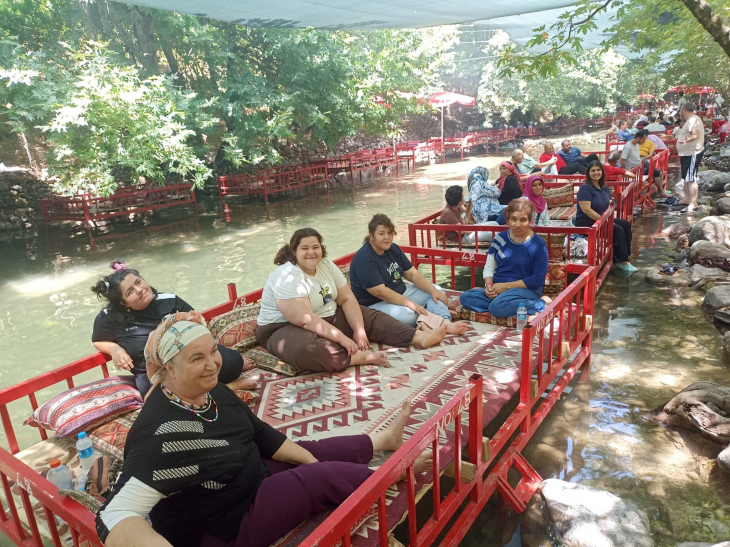 Siirt Engelsiz Yaşam Merkezi'nden Engelli Bireyler İçin Piknik Etkinliği