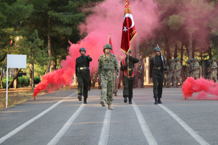 Siirt'te Komuta ve Sancak Devir Teslim Töreni Gerçekleştirildi