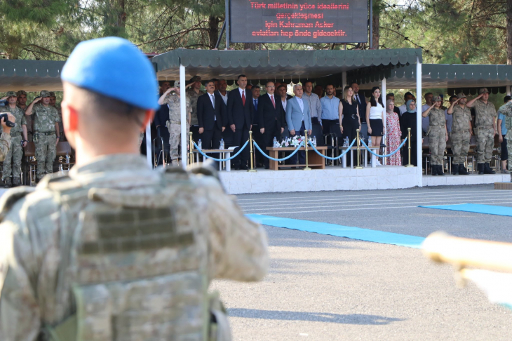 Siirt'te Komuta ve Sancak Devir Teslim Töreni Gerçekleştirildi