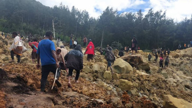 Papua Yeni Gine'de toprak kayması: 670 kişi öldü