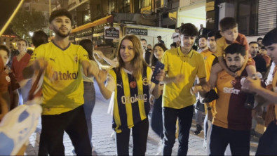 Siirt'te Fenerbahçeli Taraftar Galatasaraylılarla Halay Çekti